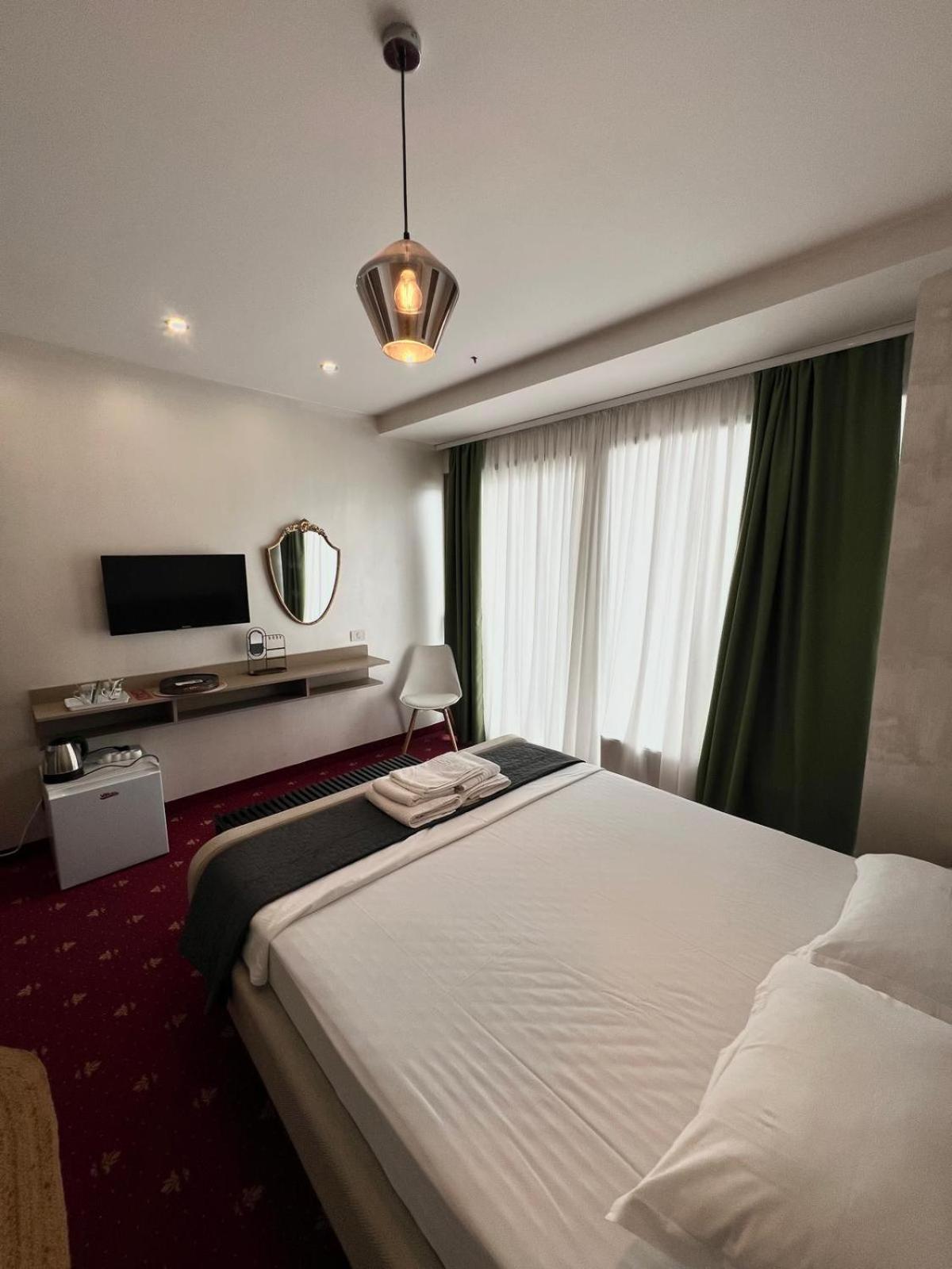 White Boutique Hotel- Эфорие Норд Экстерьер фото
